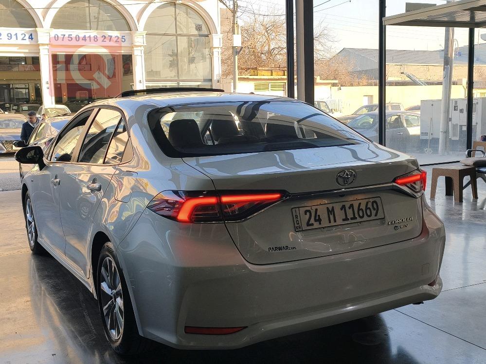 تۆیۆتا کۆرۆلا